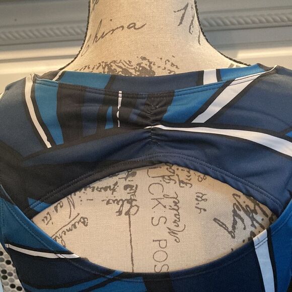 Lole bathing suit material dress, size medium, excellent used condition - Picture 7 of 12